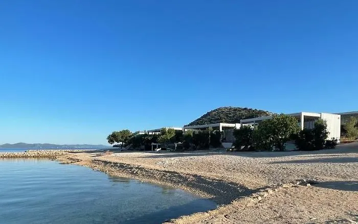 Willa Sun Deck Buqez 70