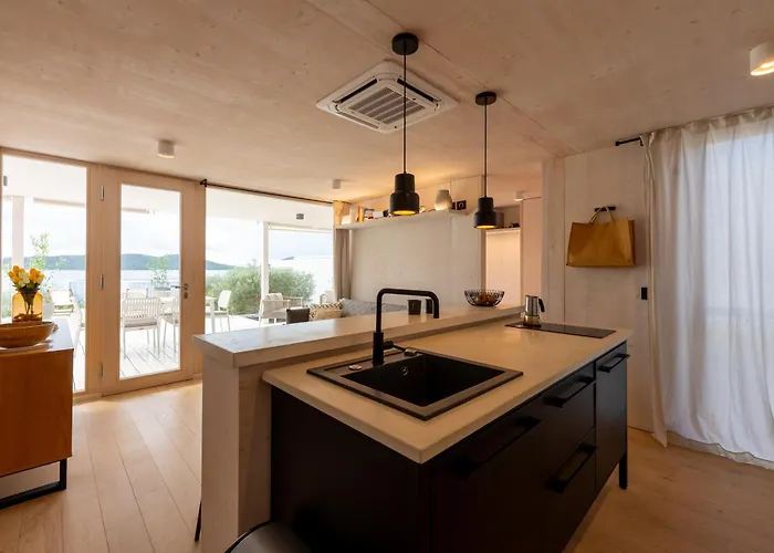 Willa Sun Deck Buqez 70 Pakoštane