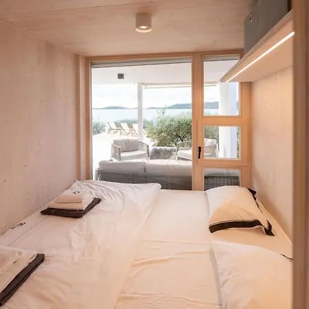 Sun Deck Buqez 70